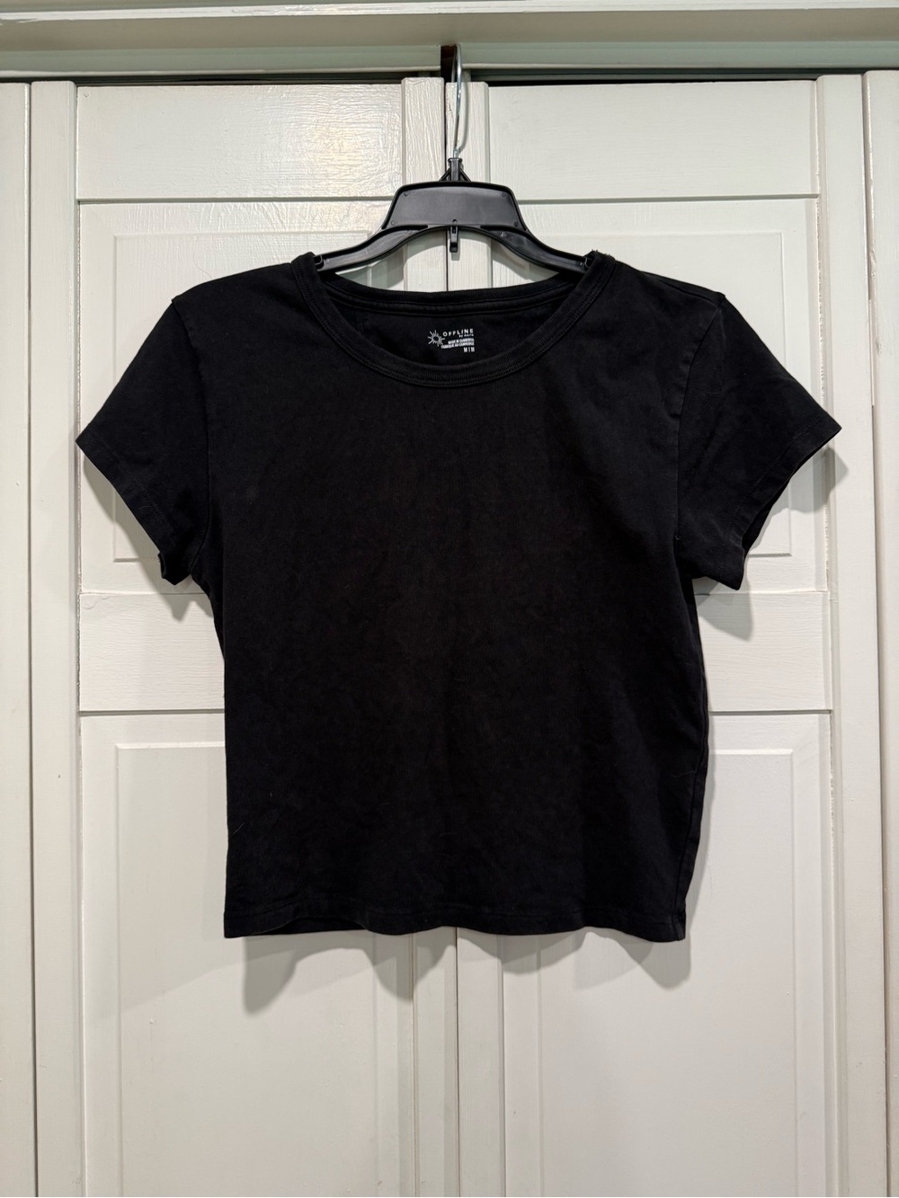 Offline by aerie basic t shirt size medium EUC